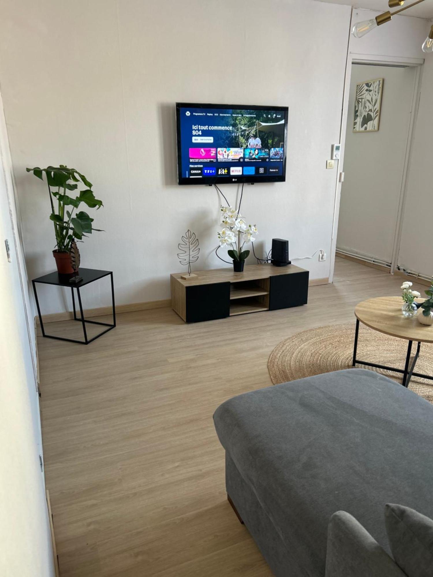 ChaunyCopines'Houseアパートメント エクステリア 写真
